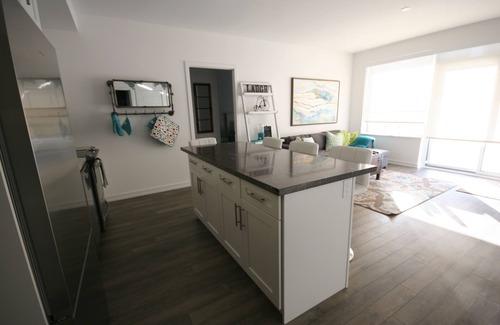 Innisfil Condo | Luxury 2 BR condo in Friday Harbour Resort - Lake Simcoe