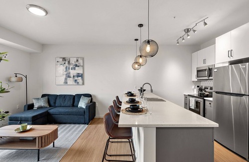 Downtown Minneapolis Condo | Luxury 2Bd Condo DT Minneapolis, Minutes From Convention Center & US Bank Arena