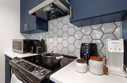 Downtown Minneapolis Condo | Luxury 2Bd Condo DT Minneapolis, Minutes From Convention Center & US Bank Arena