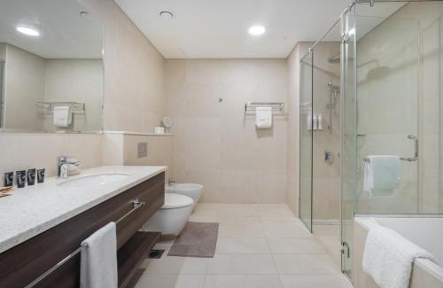 Dubai Media City Apartment | Luxury 2BHK Sea & Palm Views 20th Floor Tram line