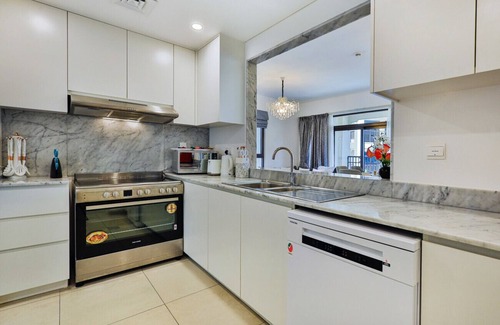 Umm Suqeim 3 Apartment | Luxury 2BR Apartment with Burj Al Arab View – Lamtara 3, MJL