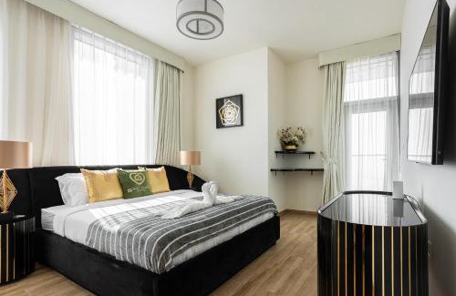 Bur Dubai Apartment | Luxury 2Br Apt Stunning Views in Amna Tower by Simply Comfort
