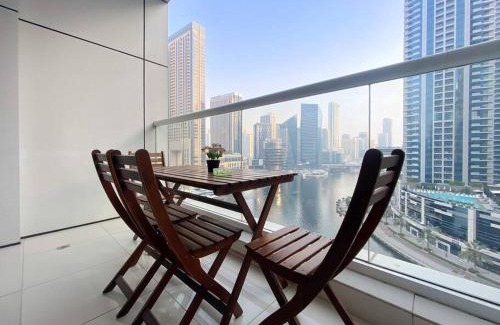 Dubai Marina Apartment | Luxury 2BR with Stunning Dubai Marina Views Near JBR Beach