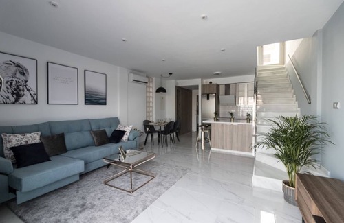 Los Alcazares Villa | LUXURY 3 BED VILLA, PRIVATE POOL, 400 MTR TO THE BEACH. GREAT LOCATION