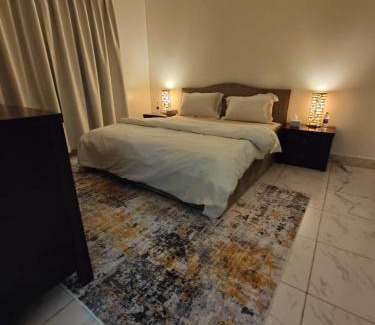 Al Majaz Apartment | Luxury 3-Bedroom Apartment with Garden View opposite to Safiya Park