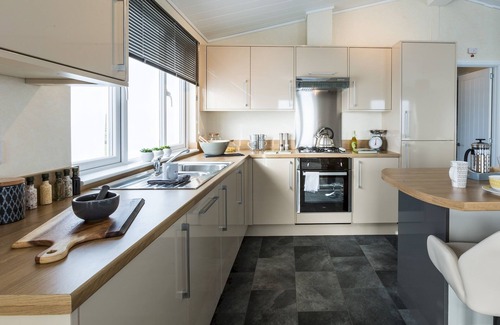 King's Lynn House | Luxury 3 Bedroom Lodge (sleeps 6)