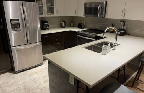 Downtown Halifax Apartment | Luxury 3 Bedroom in the Heart of Downtown Halifax