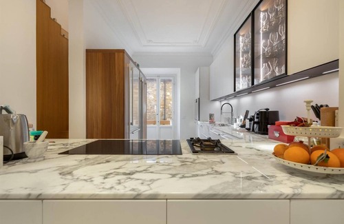 Le Cure House | Luxury 3-bedroom Villa Apartment with AC in Firenze