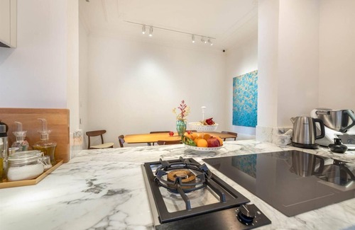 Le Cure House | Luxury 3-bedroom Villa Apartment with AC in Firenze