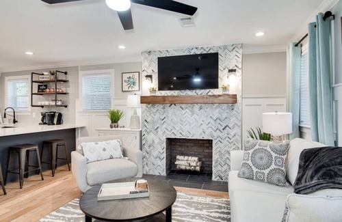 Augusta House | Luxury, 3bd Augusta Home in Quiet Culdesac