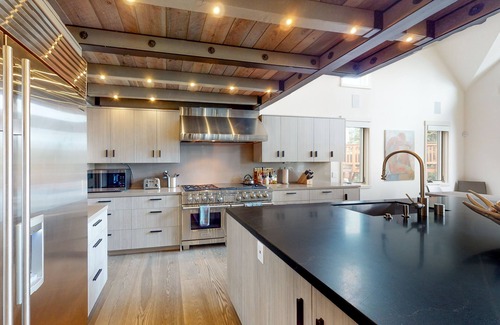 Cedar Glen House | Luxury 4,400-square-foot, lakefront home with heated driveway and two decks