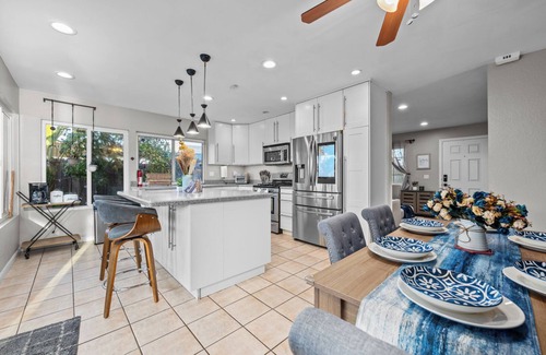Mira Mesa House | Luxury 4-bedroom in terrific San Diego with Detached Studio &Backyard Oasis