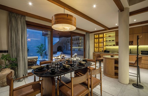 Umalas Villa | Luxury 4 Bedroom Private Pool Villa
