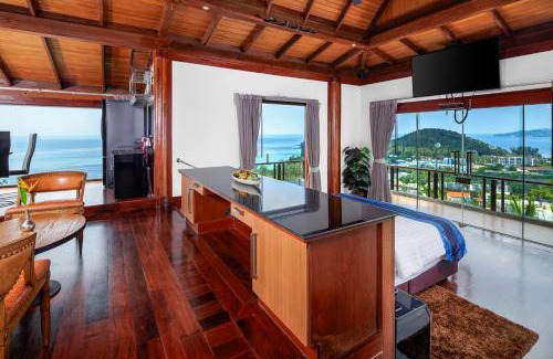 Cherngtalay Villa | Luxury 4 pool Seaview 6 bedroom Villa on Surin Hill