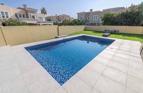 Dubai Villa | Luxury 4BR Villa-Al Reem 3-Perfect Family Getaway!