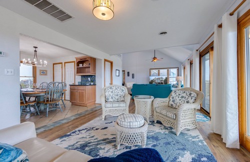 Farrow Shores House | Luxury 5 bedroom/5 bath oceanfront with pool