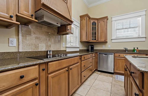 Hyde Park House | Luxury 5-Bedrooms Townhouse + Apartments, Hyde Park, Tampa
