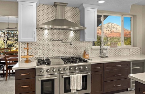 West Sedona House | Luxury 5-Br Home with Pool, Spa & Panoramic Views