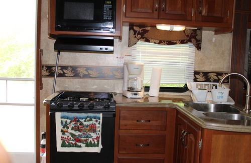 Mentone House | Luxury 5th Wheel Glamping In Style In Historic Mentone, Alabama
