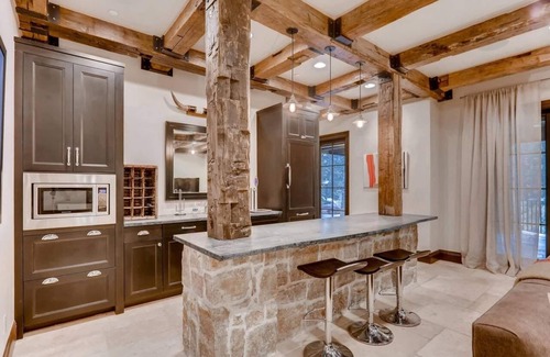Copper Mountain House | Luxury 6 BR 8 Bth Ski In/Out Copper Mtn Lewis Ranch Subdivision 15 min to Vail