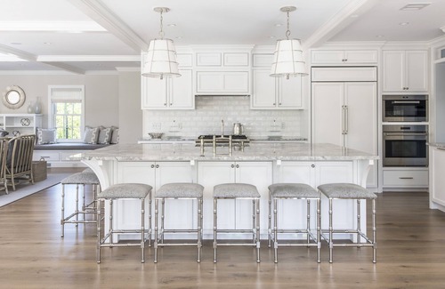 Nantucket Town House | Luxury 8 BR, 8.5 B, Walk to Beach & Town, Pool!