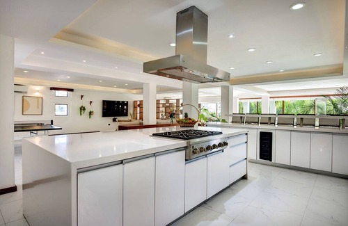 Playacar Fase I Villa | Luxury 8BR Villa Alta Vista Playa del Carmen w/Rooftop Pool in Gated Community