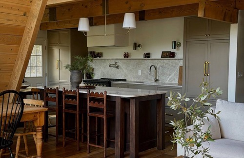 Madera County Cabin | Luxury A Frame in beautiful Bass Lake w/boat slip, game room, pets ok