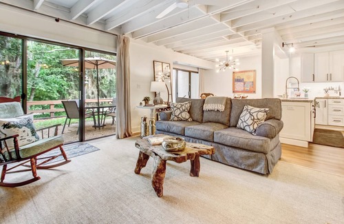 Fernandina Beach House | Luxury Amelia Island Plantation Villa - Walk Across Street to Beach Access!
