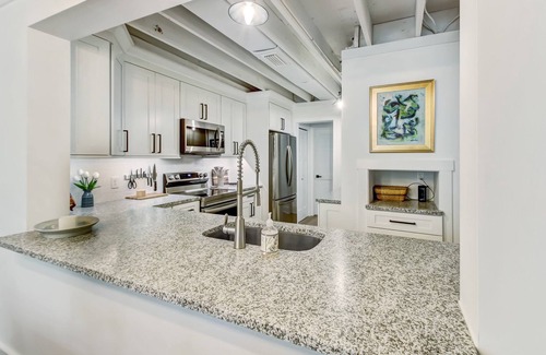 Fernandina Beach House | Luxury Amelia Island Plantation Villa - Walk Across Street to Beach Access!