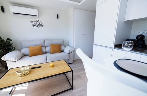 Aravaca Apartment | Luxury amidst nature