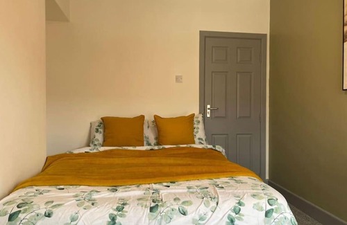 Preston Apartment | Luxury and Comfort of Preston