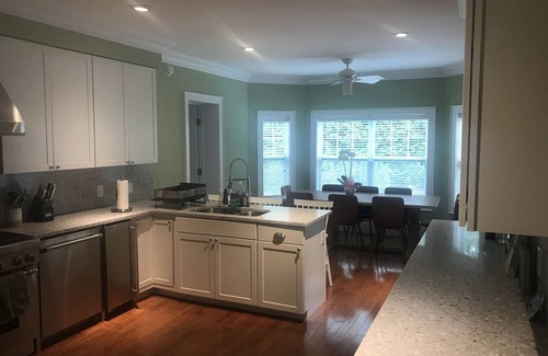 Southampton House | Luxury and convenience in the Hamptons!