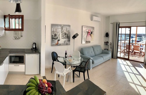 Los Gigantes Apartment | Luxury and functional sea view apartment
