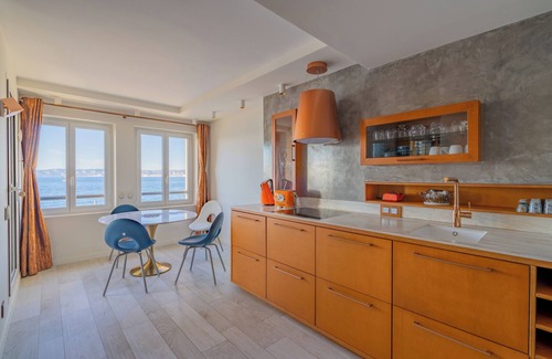 7th Arrondissement Apartment | Luxury and sea view, 3 bedrooms, plage des Catalans