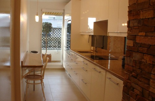 Centre Ville Apartment | Luxury Apartment in Great Location. Come and be Parisian for a week!