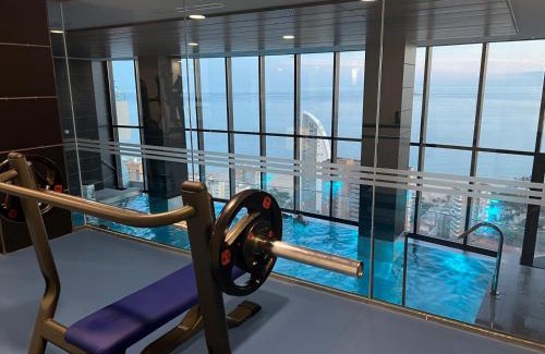 Cala Apartment | Luxury Apartment - Benidorm Beach - Sea Views, Pool & Terrace