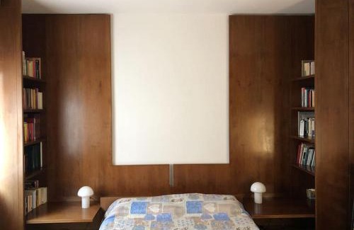 Cannaregio Apartment | Luxury apartment big lounge fireplace 2 terraces B