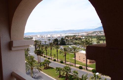 Almerimar Apartment | Luxury apartment in central Almerimar with Free Secure Parking