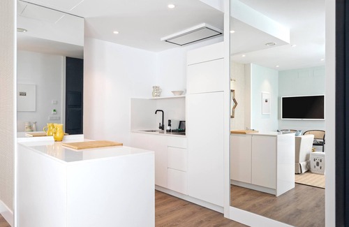 Triana Apartment | Luxury apartment near Torre del Oro. Betis XVI