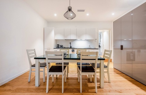 Treviso Apartment | Luxury Apartment river view Treviso center