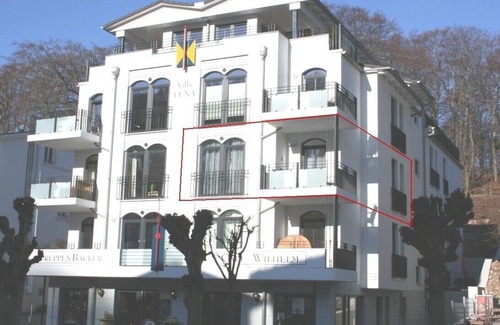 Sellin Apartment | Luxury apartment, Wilhelmstr. Best location, 200m to the beach, great view, balcony