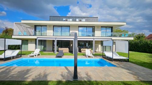Balatonalmadi Apartment | Luxury Apartments in Balatonalmádi, Almádi Lux Apartman II - Crystal White