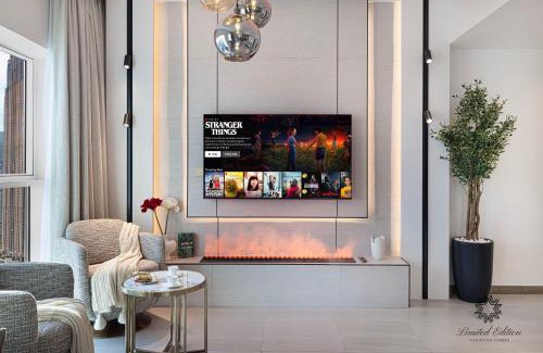 Downtown Dubai Apartment | Luxury Apartments - Urban Oasis by Missoni - Business Bay - Canal View - 10 Minutes from Dubai Mall Burj Khalifa