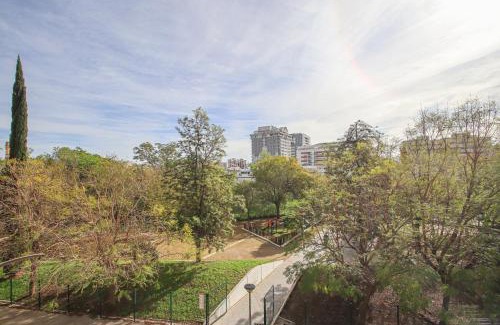 San Bernardo Apartment | Luxury apt in Plaza de España - FREE parking