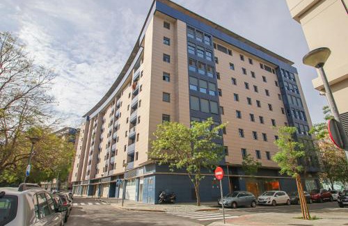 San Bernardo Apartment | Luxury apt in Plaza de España - FREE parking
