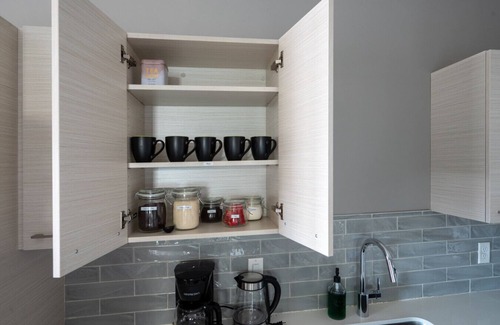 Downtown Salt Lake City Apartment | Luxury Apt. -Penthouse- King Bed, Gym Pkg Pool NEW