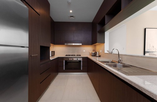Bur Dubai Apartment | Luxury Apt w/Burj Khalifa Vw & Direct Mall Access