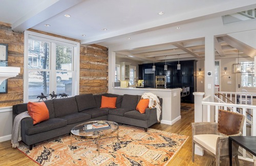 Telluride House | Luxury at Miles High, with 2 Free Ski Passes