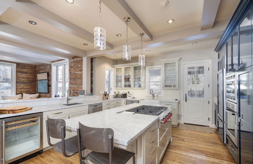 Telluride House | Luxury at Miles High, with 2 Free Ski Passes