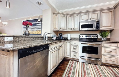 North Redington Beach Condo | Luxury beachfront 2/2 condo at the famous Tides Bech Club!